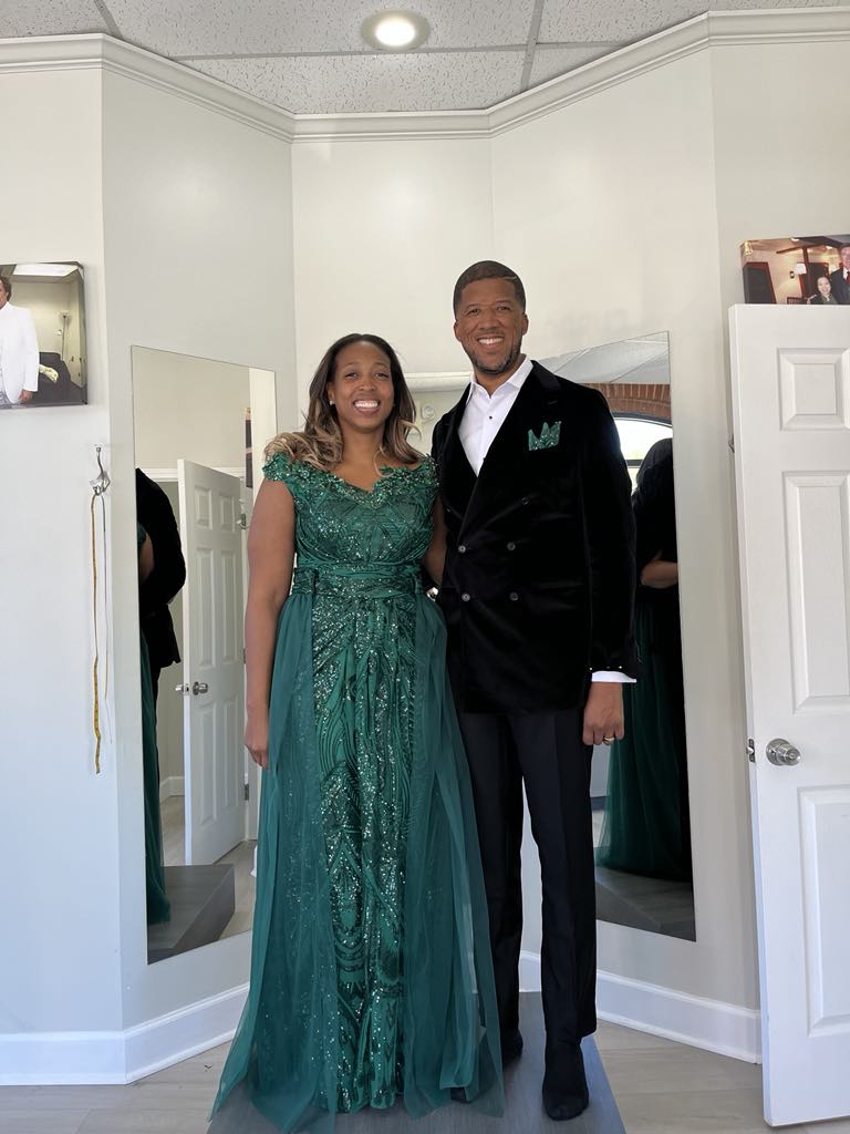 elegant couples outfit green and black