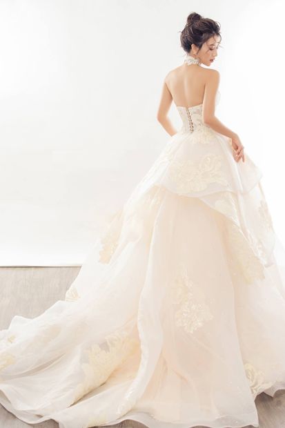 Custom wedding dress by ATL Tailor