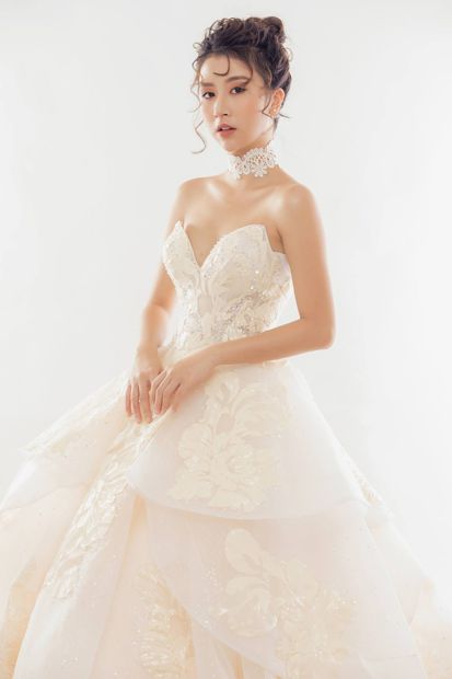 Custom wedding dress by ATL Tailor