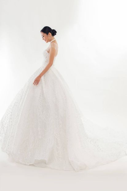 Custom wedding dress by ATL Tailor