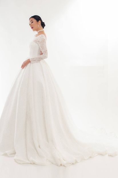 Custom wedding dress by ATL Tailor