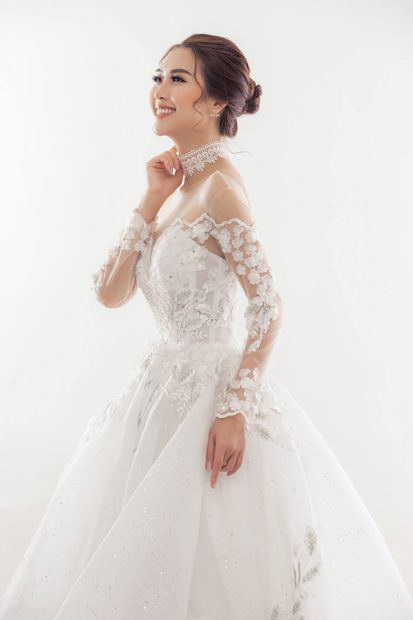 Custom wedding dress by ATL Tailor