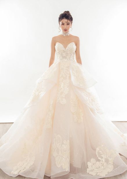Custom wedding dress by ATL Tailor