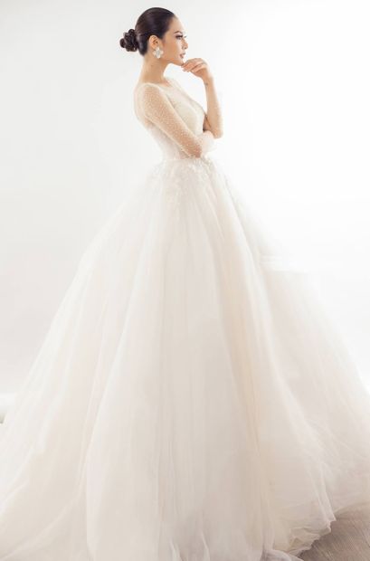 Custom wedding dress by ATL Tailor