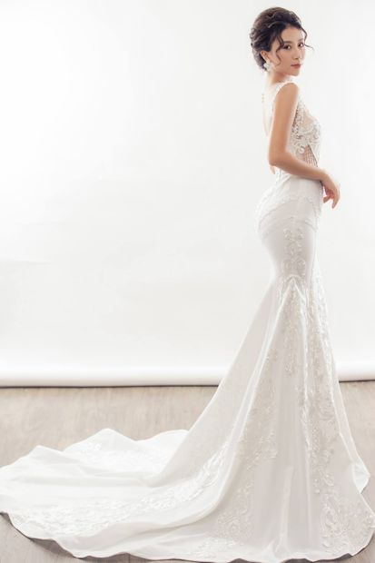 Custom wedding dress by ATL Tailor