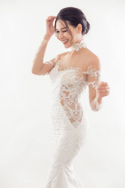 Custom wedding dress by ATL Tailor